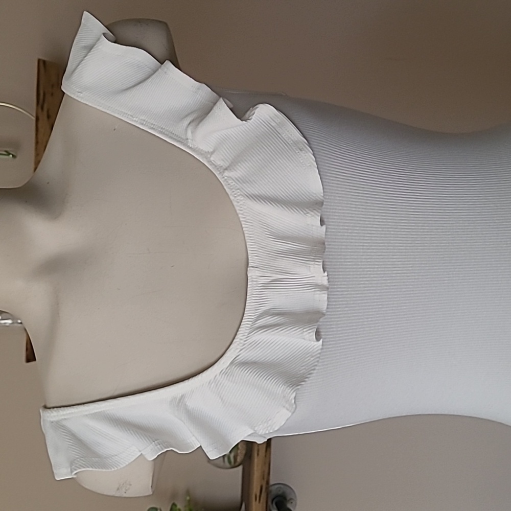Ruffled Bodysuit - Picture 2 of 7